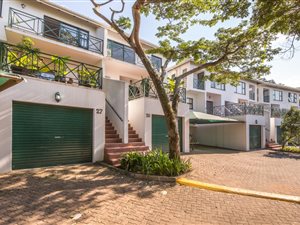 3 Bed Townhouse in Westbrook