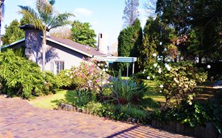 3 Bedroom House in Oakdene