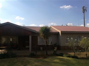 4 Bed House in Neserhof