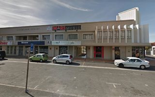 394 m² Commercial space in Bergvliet