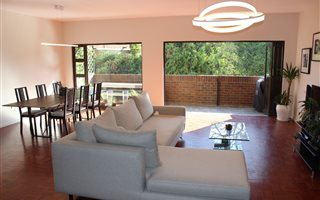 3 Bedroom Apartment in Illovo