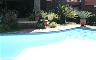 4 Bedroom House in Erasmusrand