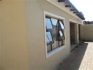 3 Bed House in Riverlea