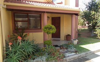 3 Bedroom Townhouse in Sundowner