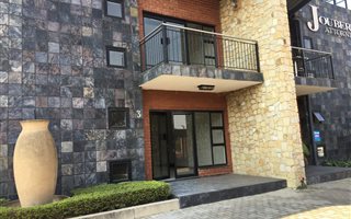 278 m² Commercial space in Carlswald Estate