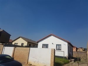 2 Bed House in Klipfontein View