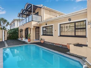 5 Bed House in Penlyn Estate