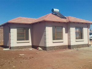 700 m² Land available in The Orchards