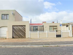 4 Bedroom House in Athlone