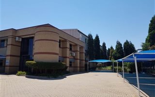 1427 m² Industrial space in Randjesfontein