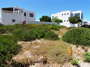 355 m² Land available in Paradise Beach