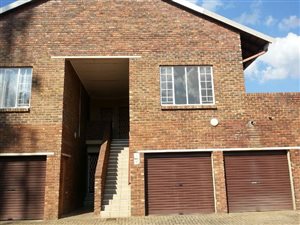 3 Bed Townhouse in Lydenburg