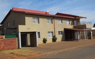 2 Bedroom Apartment in Lenasia