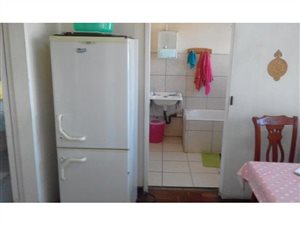 1 Bed Apartment in Springs Central