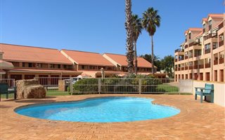3 Bedroom Apartment in Boland Park