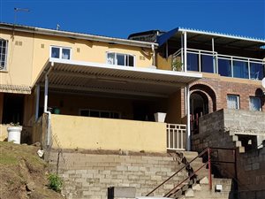 3 Bed House in Newlands East