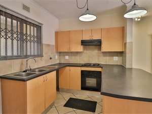 2 Bed Apartment in Paulshof