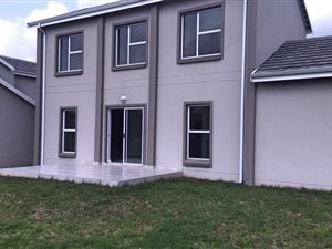 3 Bed House in Blue Hills