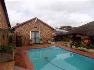 3 Bed House in Oberholzer