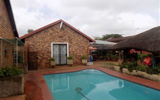 3 Bedroom House in Oberholzer