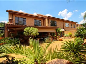 3 Bed Cluster in Waterkloof