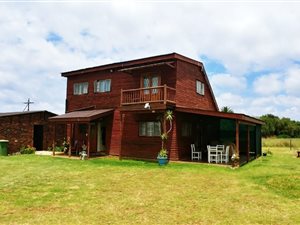 8 ha Land available in Zesfontein AH