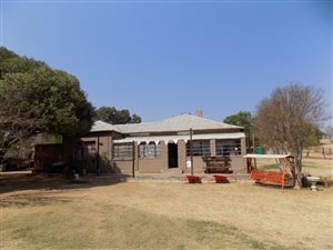 3 Bed House in Swartruggens