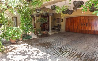 3 Bedroom House in Lakefield