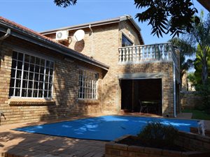 3 Bed Townhouse in Boskruin