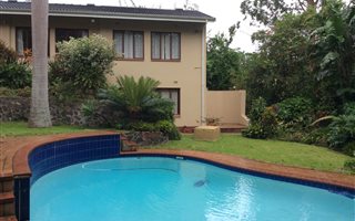 2 Bedroom Garden Cottage in Dawncliffe