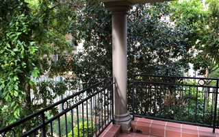 2 Bedroom Apartment in Bryanston