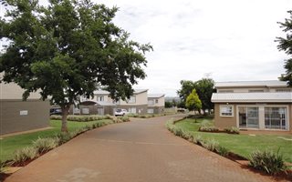 2 Bedroom Apartment in Sunnyridge