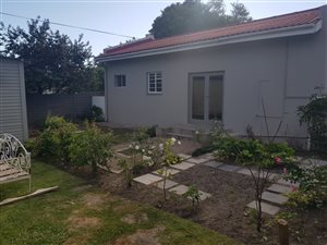 1.5 Bed Flat in George CBD