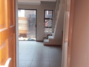2 Bed Townhouse in Pretoria North