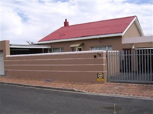 5 Bed House in Crawford