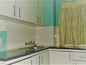 2 Bed Flat in Wild En Weide