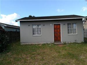2 Bed House in Aquadene