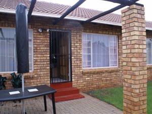 2 Bed Townhouse in Wierda Park