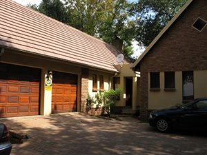 3 Bedroom Cluster in Aston Manor