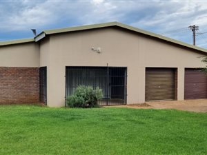 3 Bed House in Kuruman
