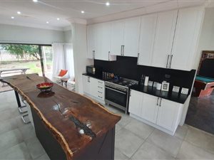 3 Bed House in Noordhoek