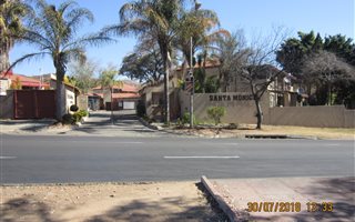 3 Bedroom Apartment in Safari Gardens