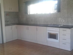 1 Bed Garden Cottage in Three Rivers