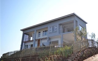 4 Bedroom House in Simbithi Estate