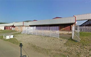 800 m² Industrial space in Uitenhage Central