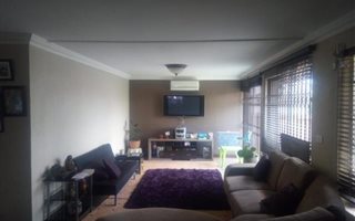 4 Bedroom Cluster in Glen Marais