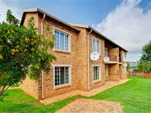 3 Bedroom Apartment in Strubens Valley