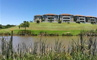 2 Bedroom Apartment in Sheffield Beach