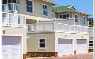 3 Bedroom Townhouse in Mt Edgecombe