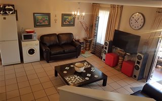3 Bedroom Townhouse in Jansen Park
